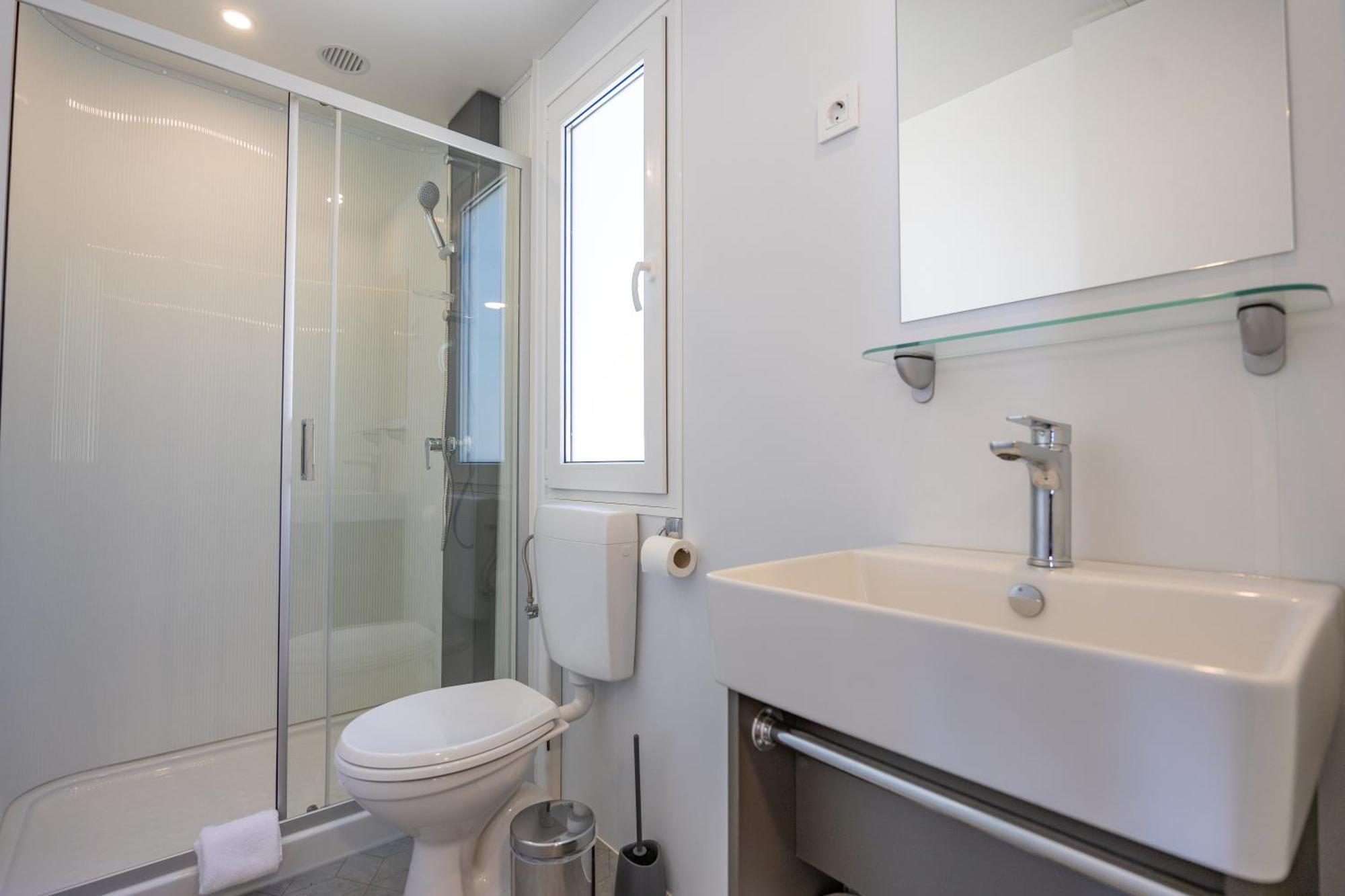Camp Dole Zivogosce - Mobile Home And Glamping Tent Room photo