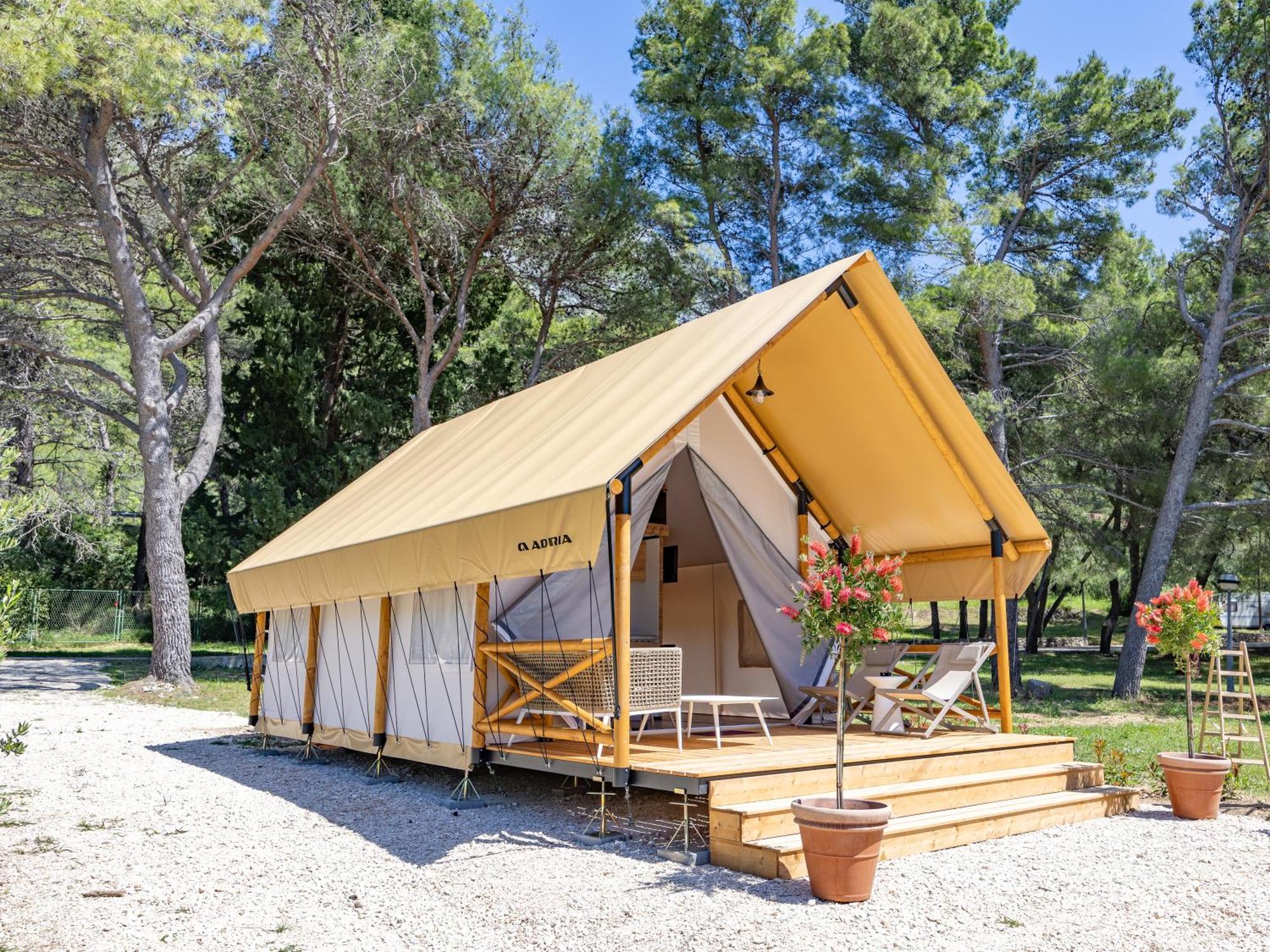 Camp Dole Zivogosce - Mobile Home And Glamping Tent Exterior photo