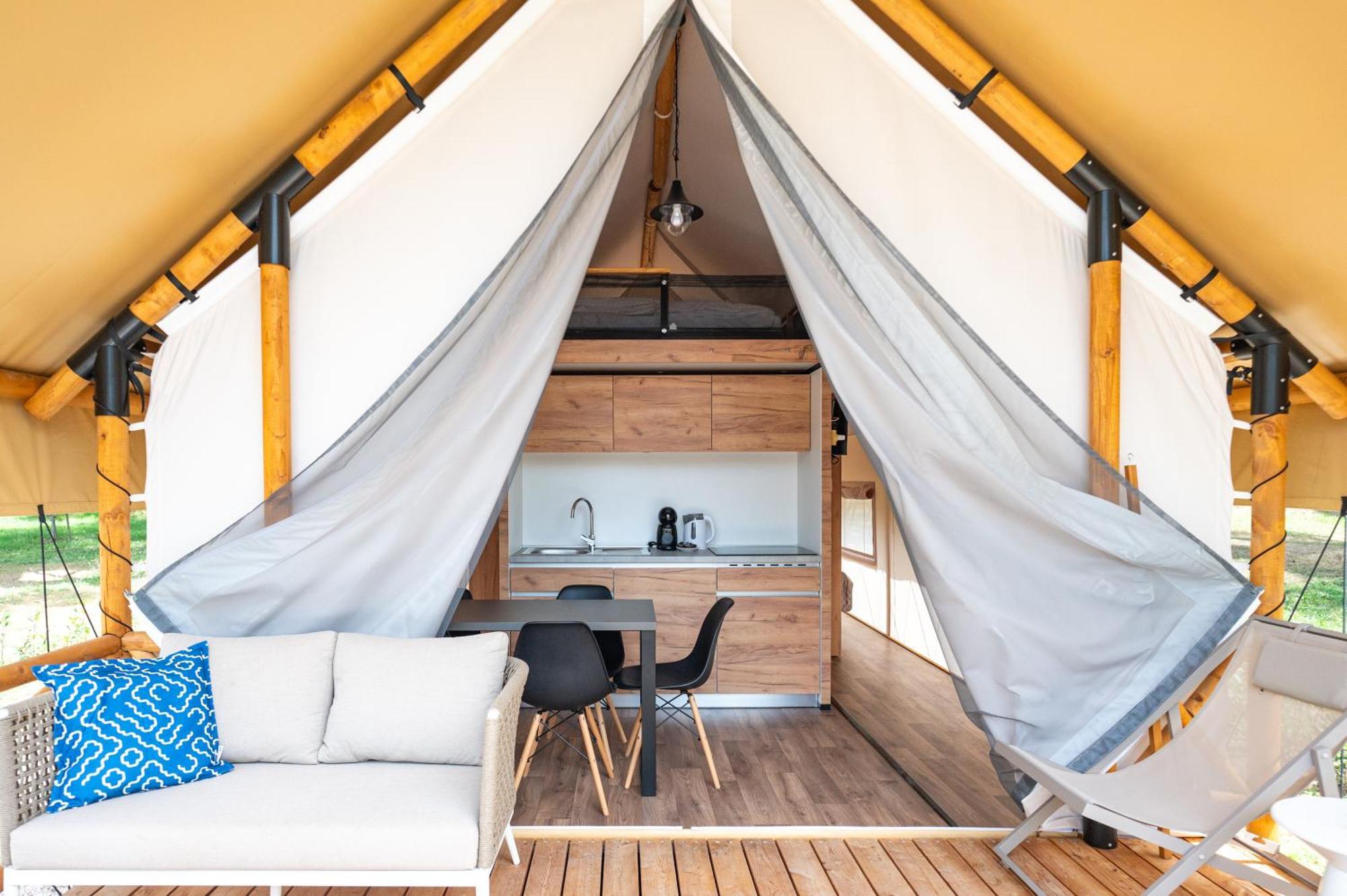 Camp Dole Zivogosce - Mobile Home And Glamping Tent Exterior photo